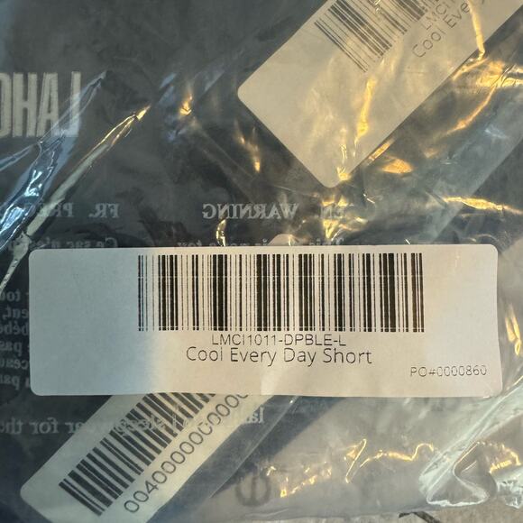 Lahgo By Lunya Deep Blue Cool Every Day Short NWT Size Large - Picture 6 of 8